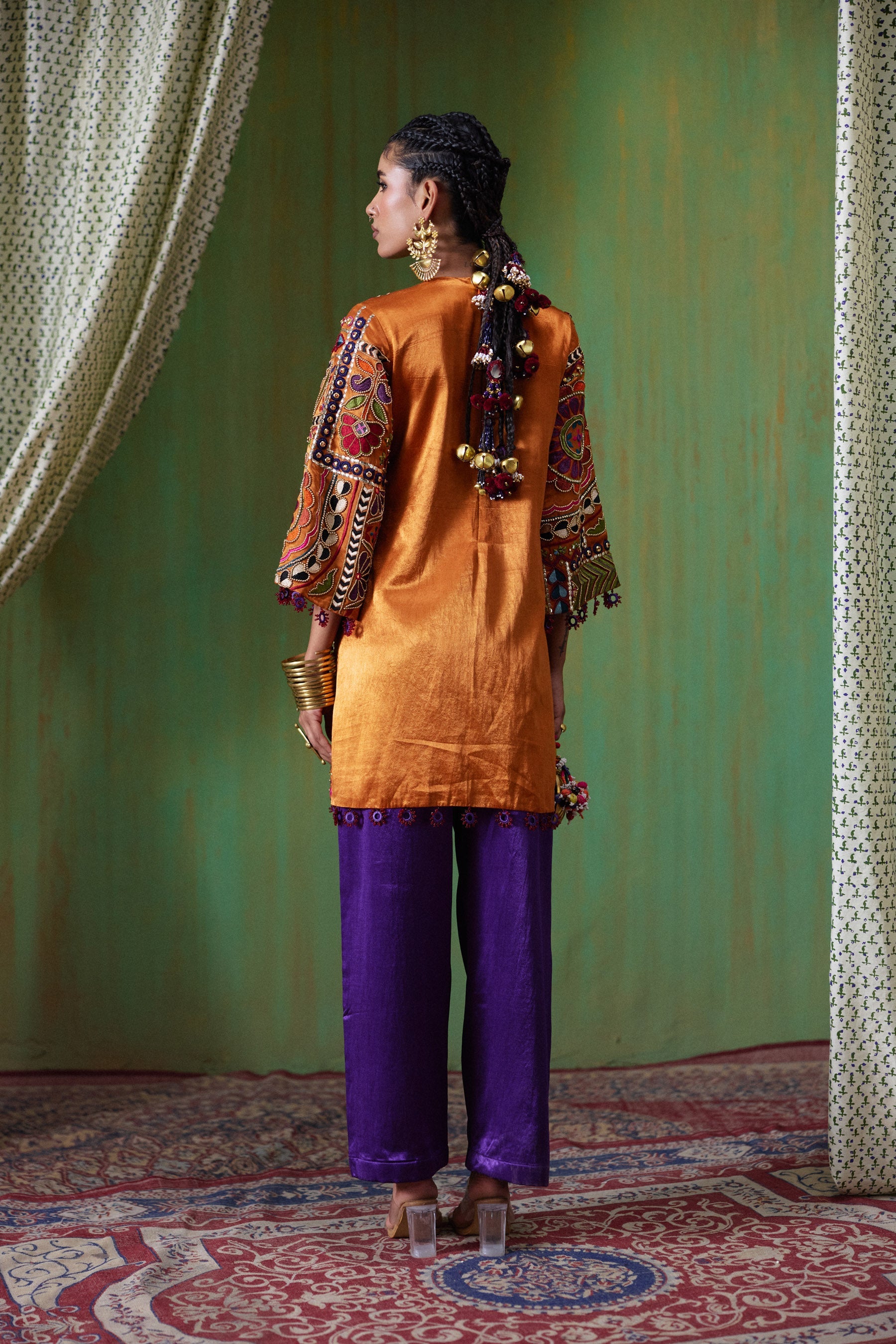 Mumtaz Kurta Set Secondary image
