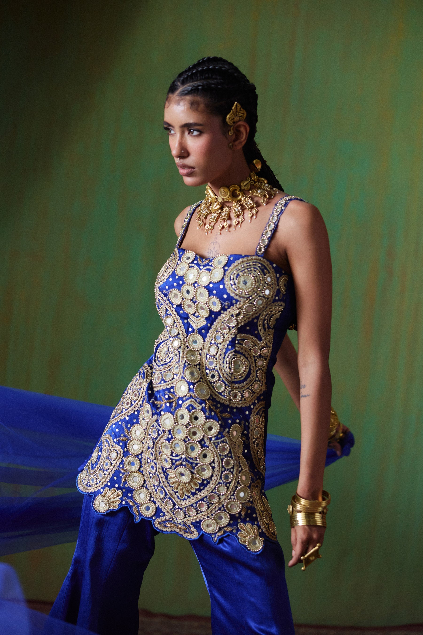 Roohani Skirt Set