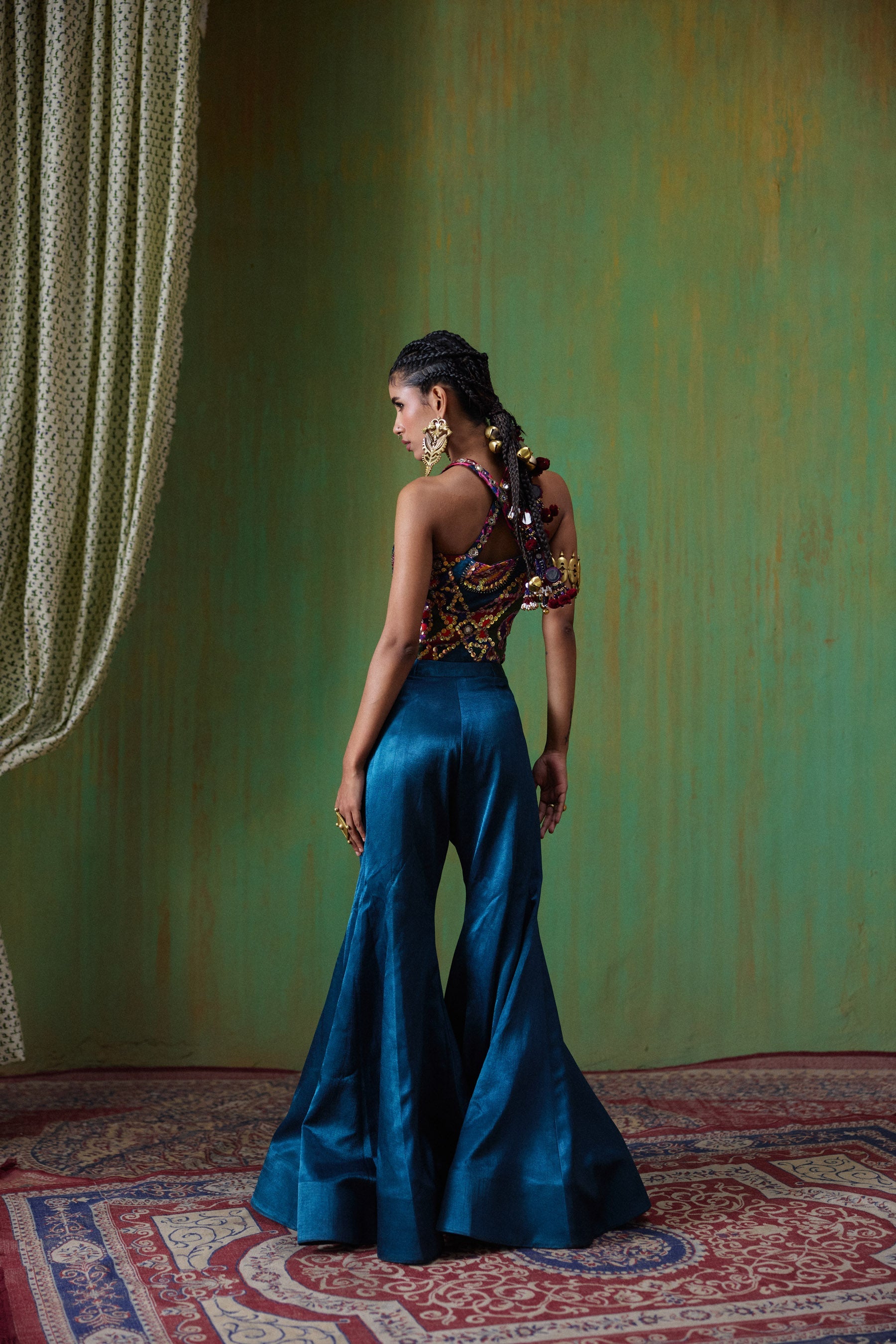 Juhi Pant Set Secondary image