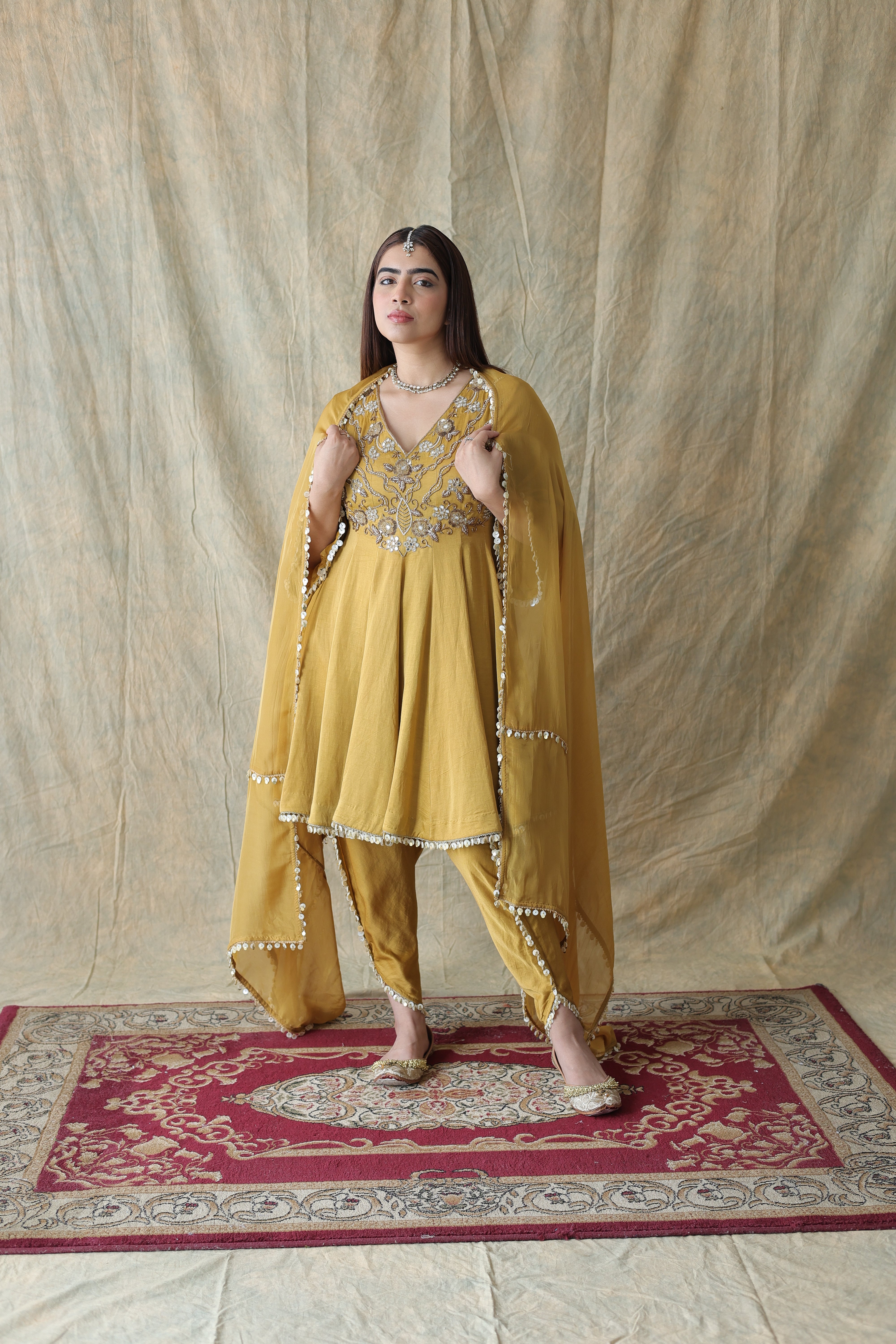 Zariya Short Anarkali With Tulip Pants Main image