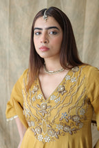 Zariya Short Anarkali With Tulip Pants