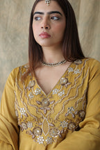 Zariya Short Anarkali With Tulip Pants