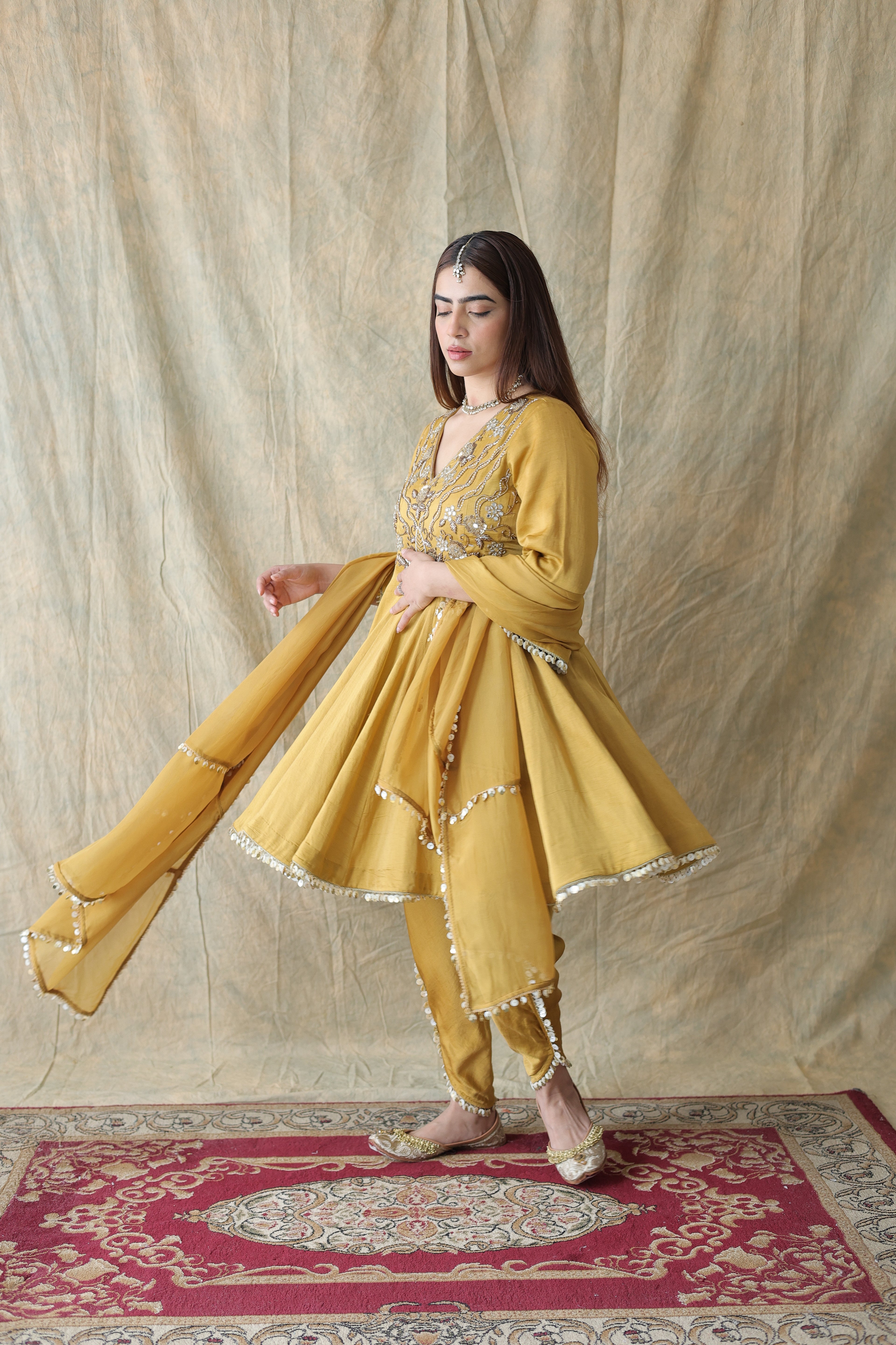 Zariya Short Anarkali With Tulip Pants