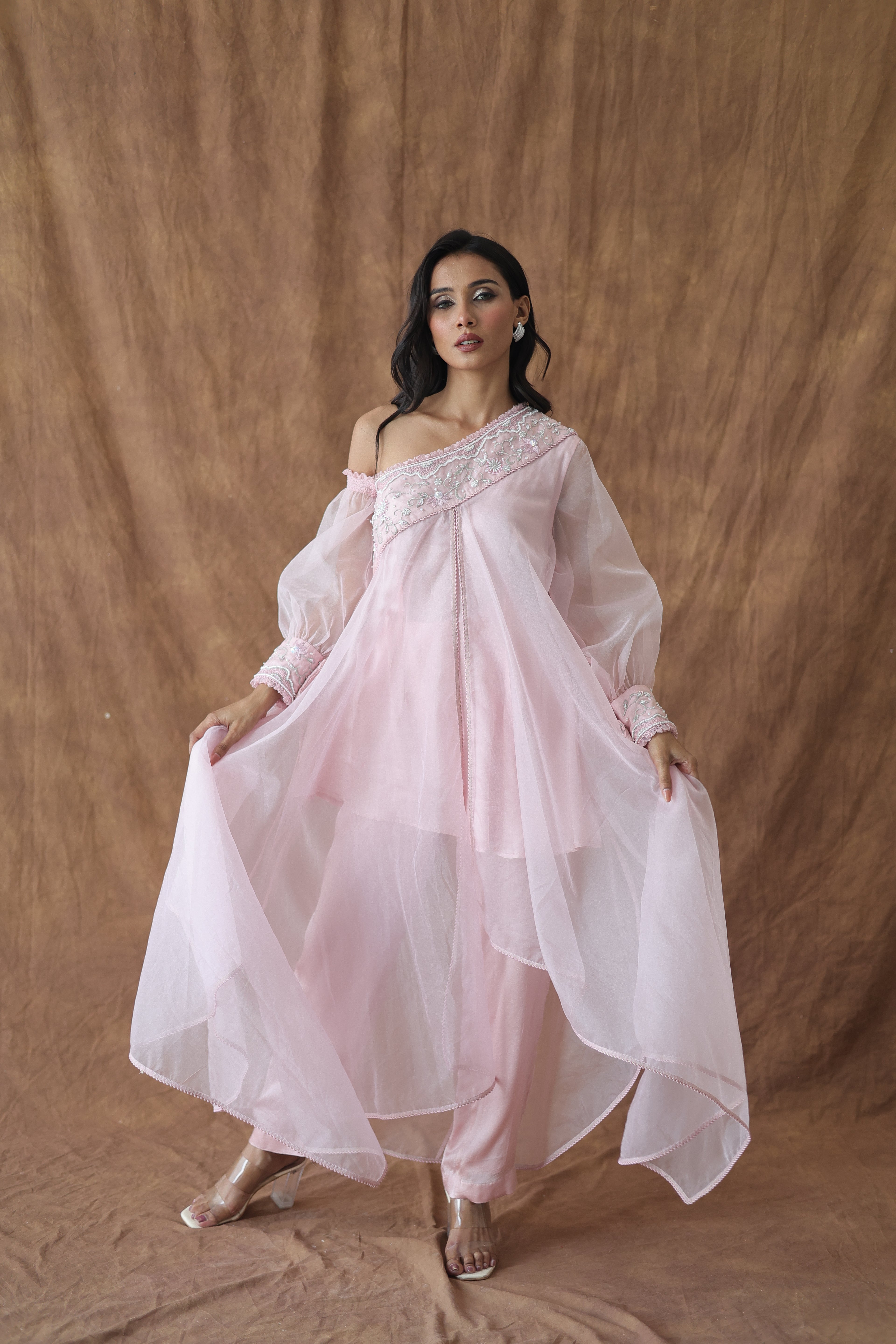 Khwaab One Shoulder Open Cape With Cigaratte Pants