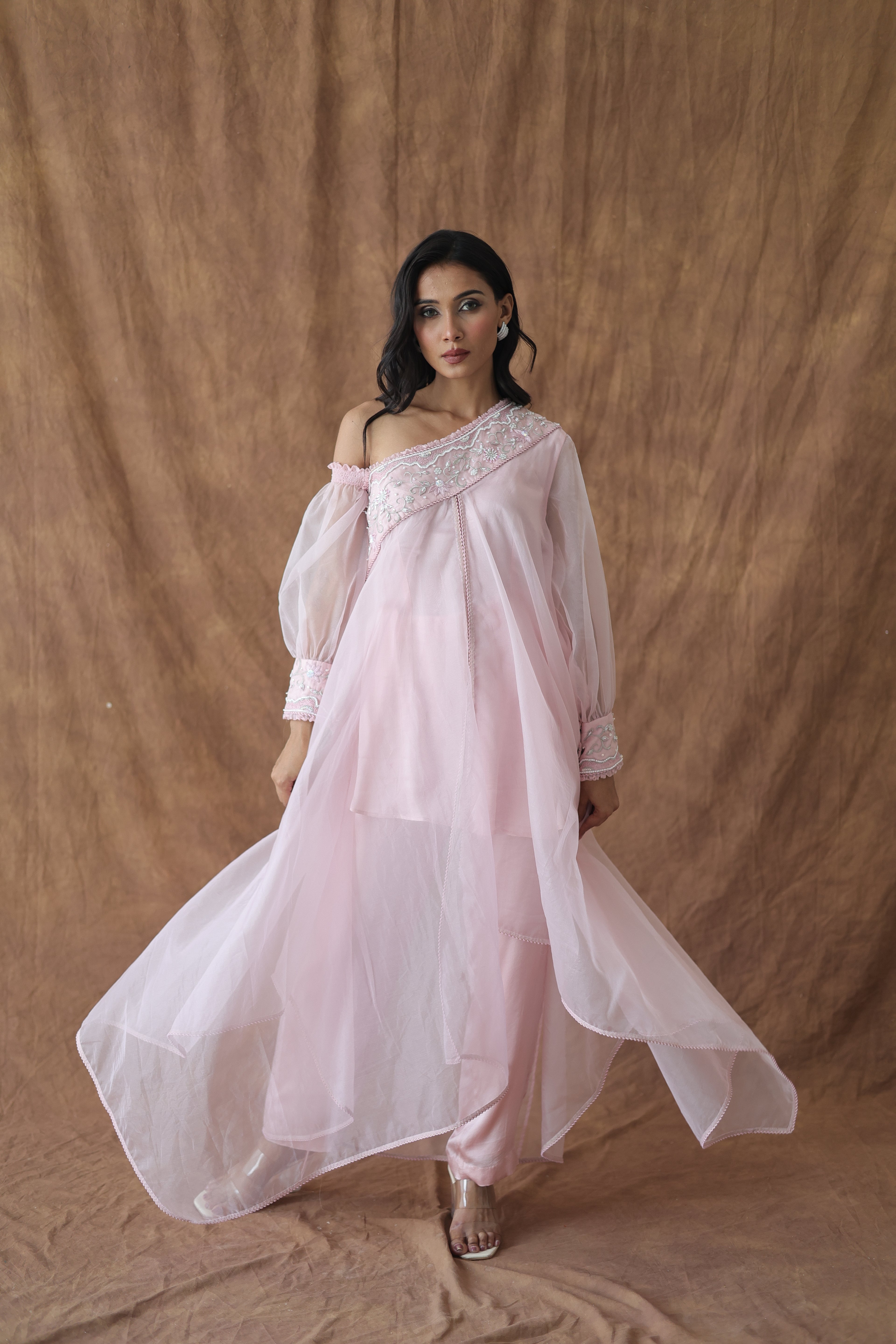 Khwaab One Shoulder Open Cape With Cigaratte Pants