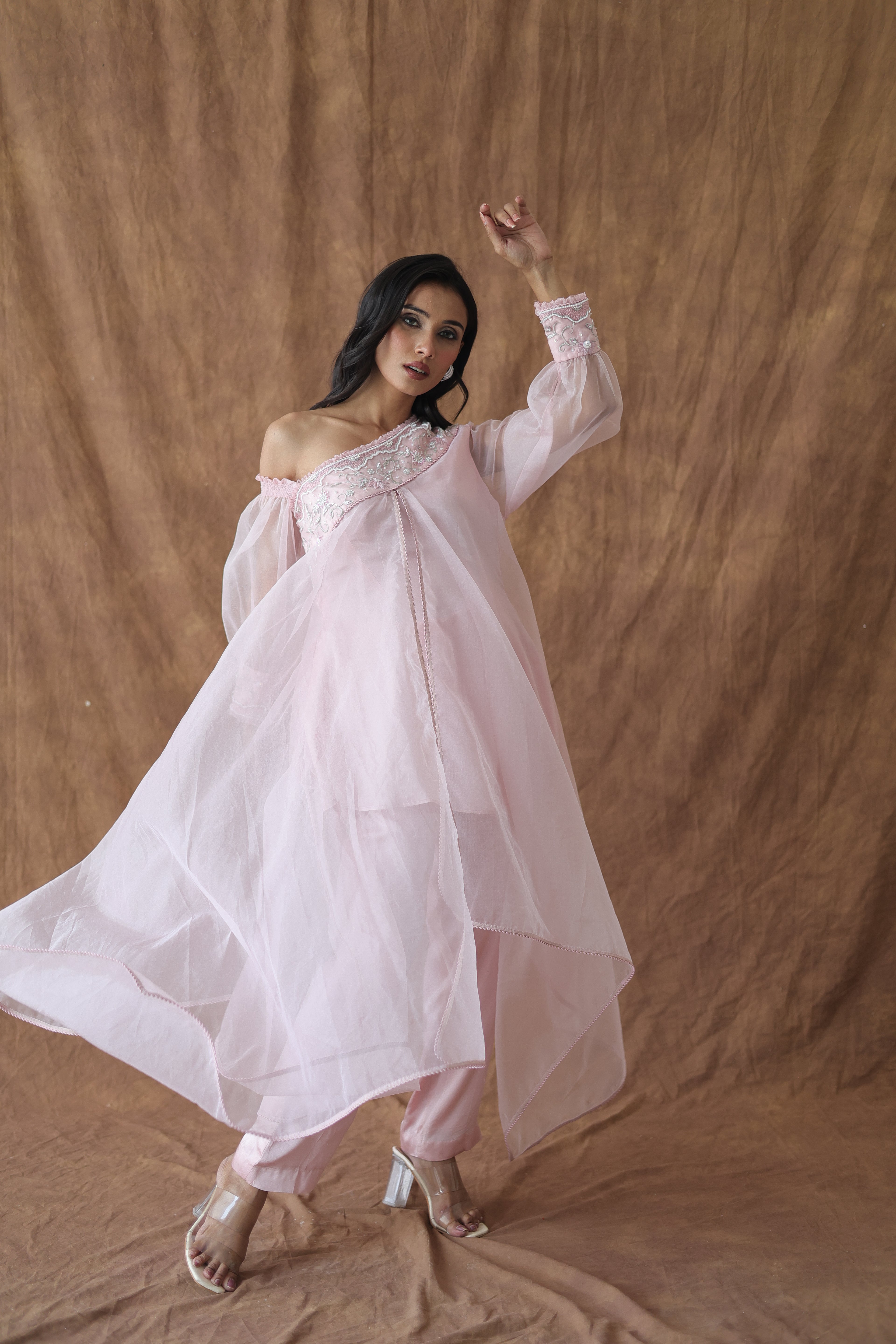 Khwaab One Shoulder Open Cape With Cigaratte Pants