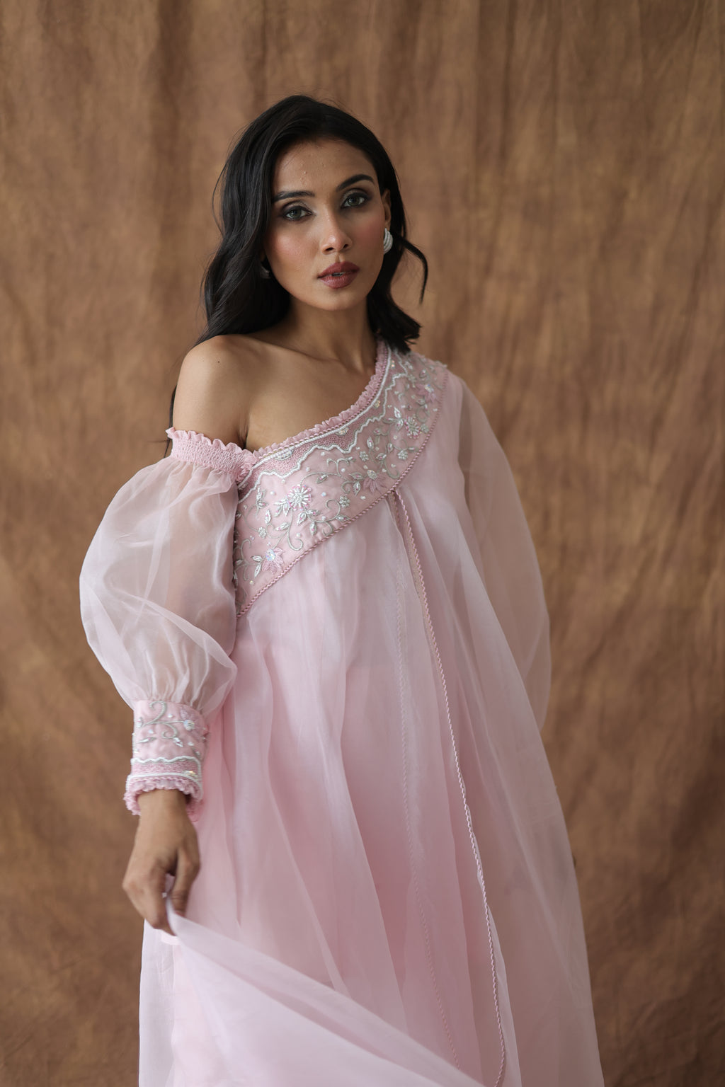 Khwaab One Shoulder Open Cape With Cigaratte Pants