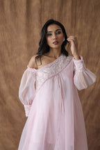 Khwaab One Shoulder Open Cape With Cigaratte Pants