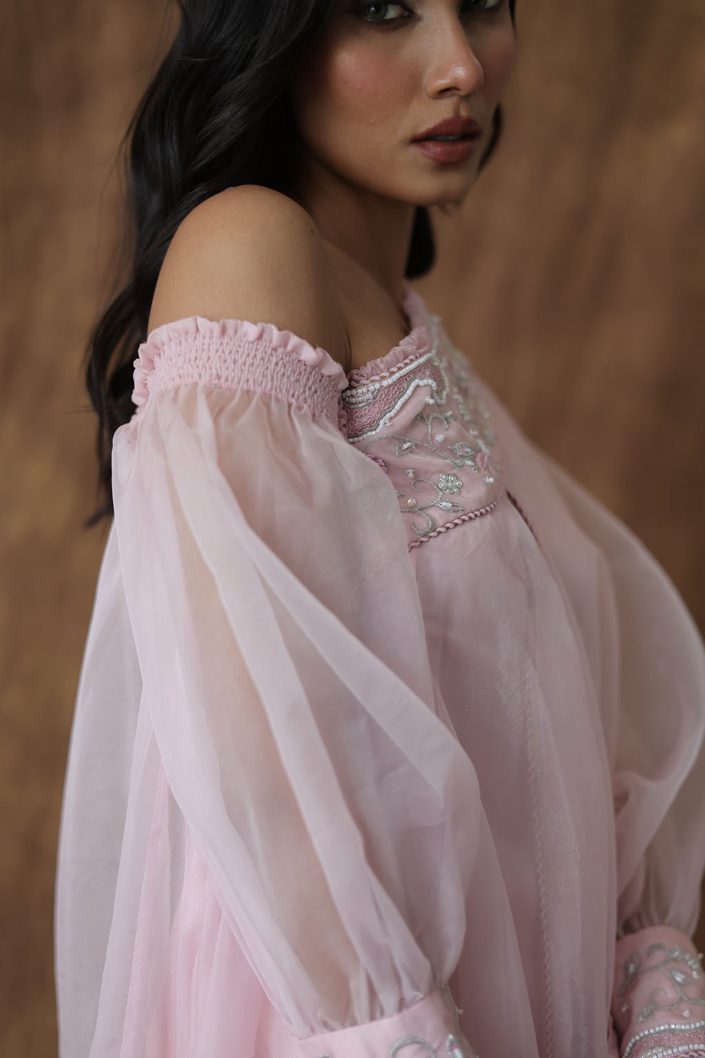 Khwaab One Shoulder Open Cape With Cigaratte Pants