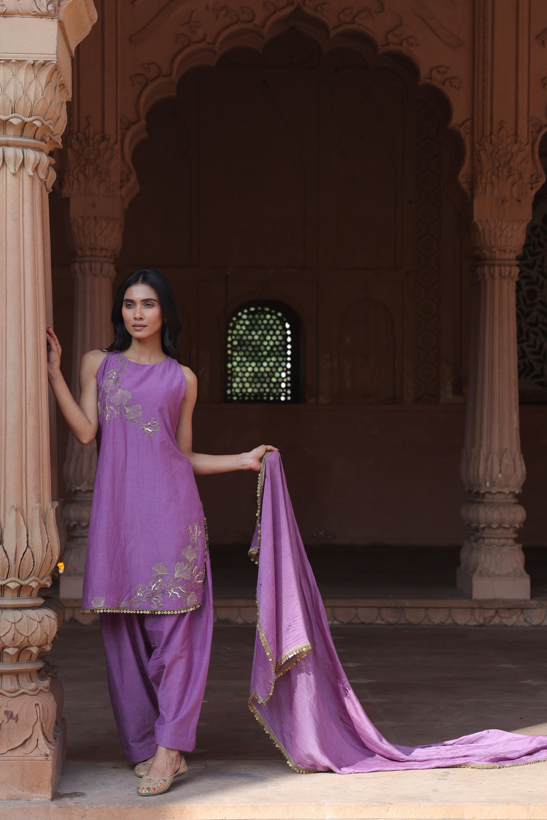 Kasmira Halter Neck Farsi Salwar Set