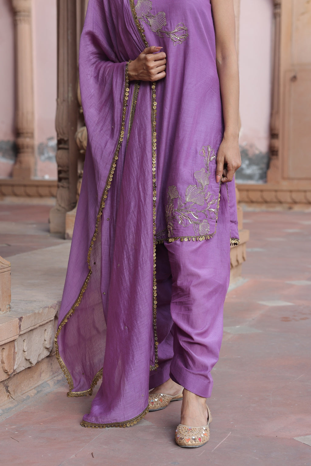 Kasmira Halter Neck Farsi Salwar Set