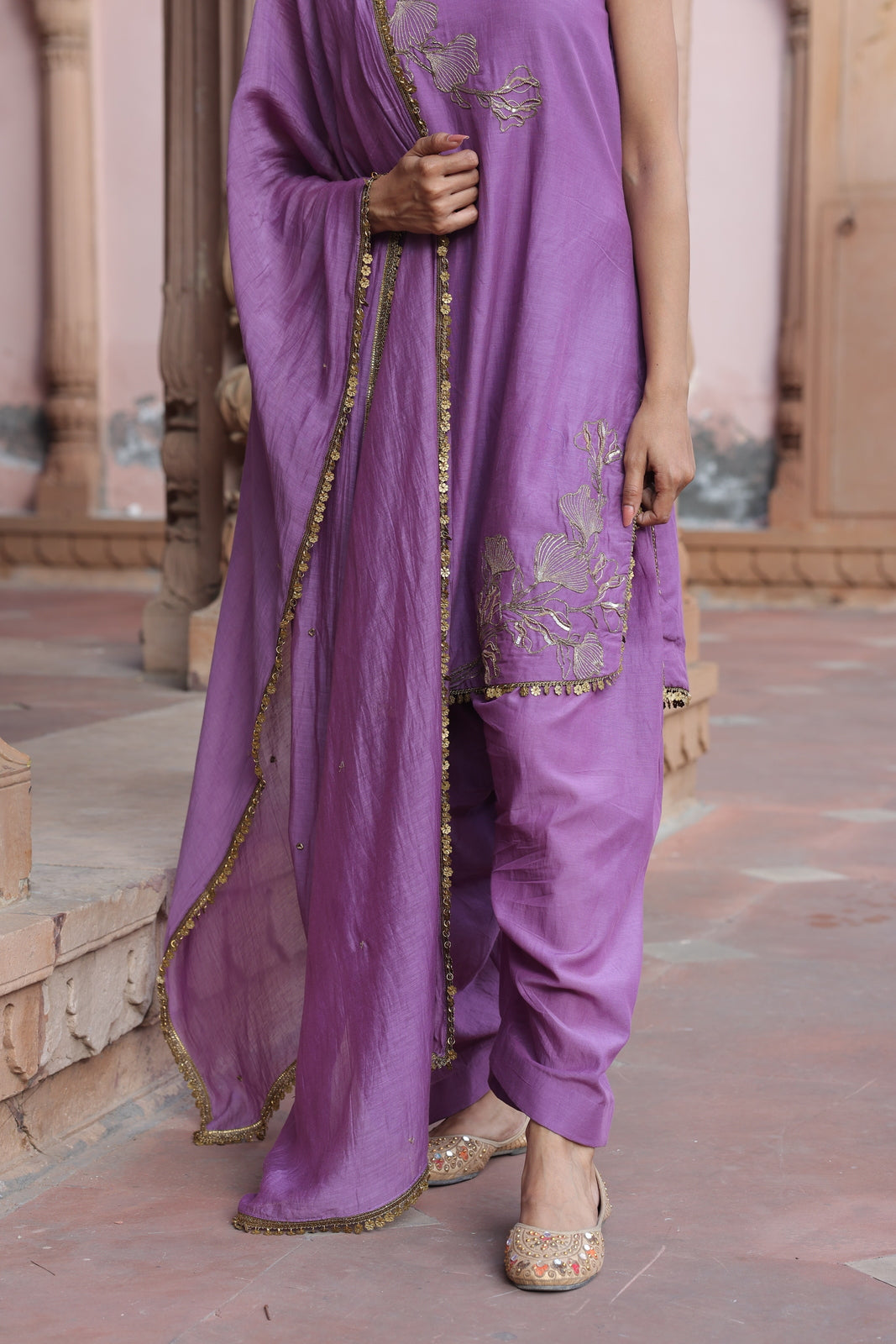 Kasmira Halter Neck Farsi Salwar Set