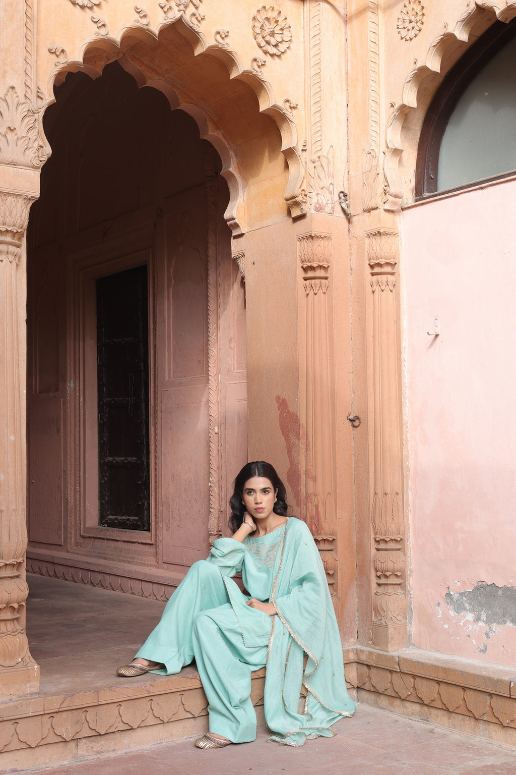 Firoza Boat Neck Kurta And Farsi Salwar Set