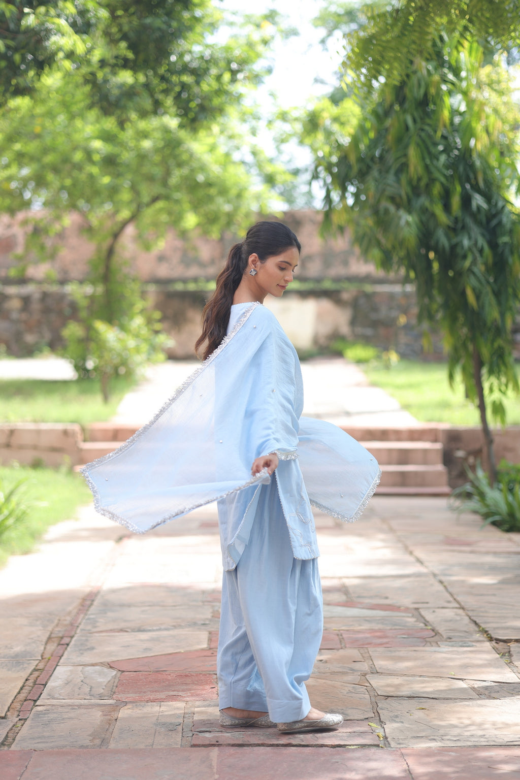 Fiza Boat Neck Kurta And Farsi Salwar Set