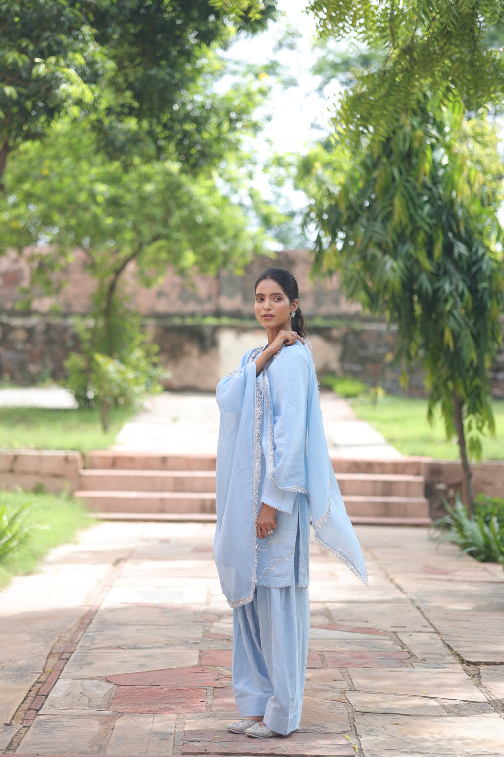 Fiza Boat Neck Kurta And Farsi Salwar Set