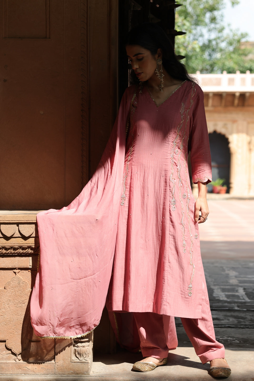 Shafaq Princess Panneled Staright Kurta Trouser Set