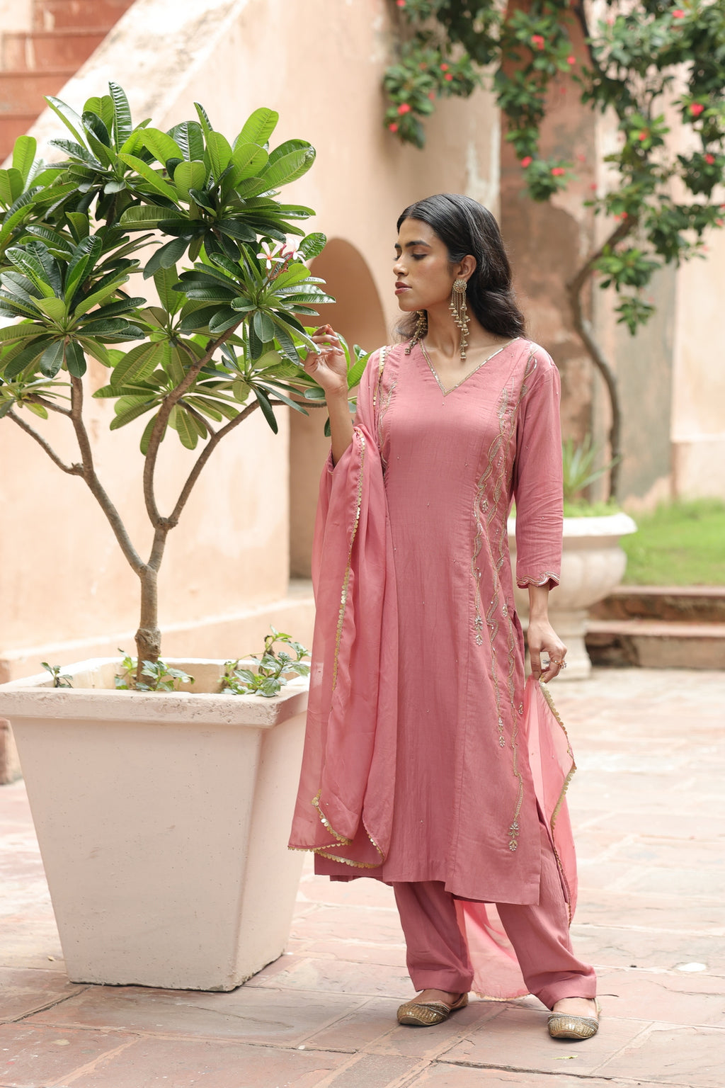 Shafaq Princess Panneled Staright Kurta Trouser Set