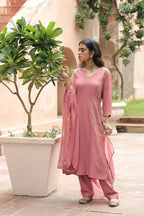 Shafaq Princess Panneled Staright Kurta Trouser Set