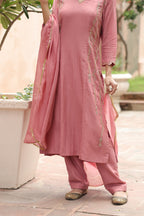 Shafaq Princess Panneled Staright Kurta Trouser Set