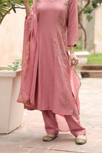 Shafaq Princess Panneled Staright Kurta Trouser Set