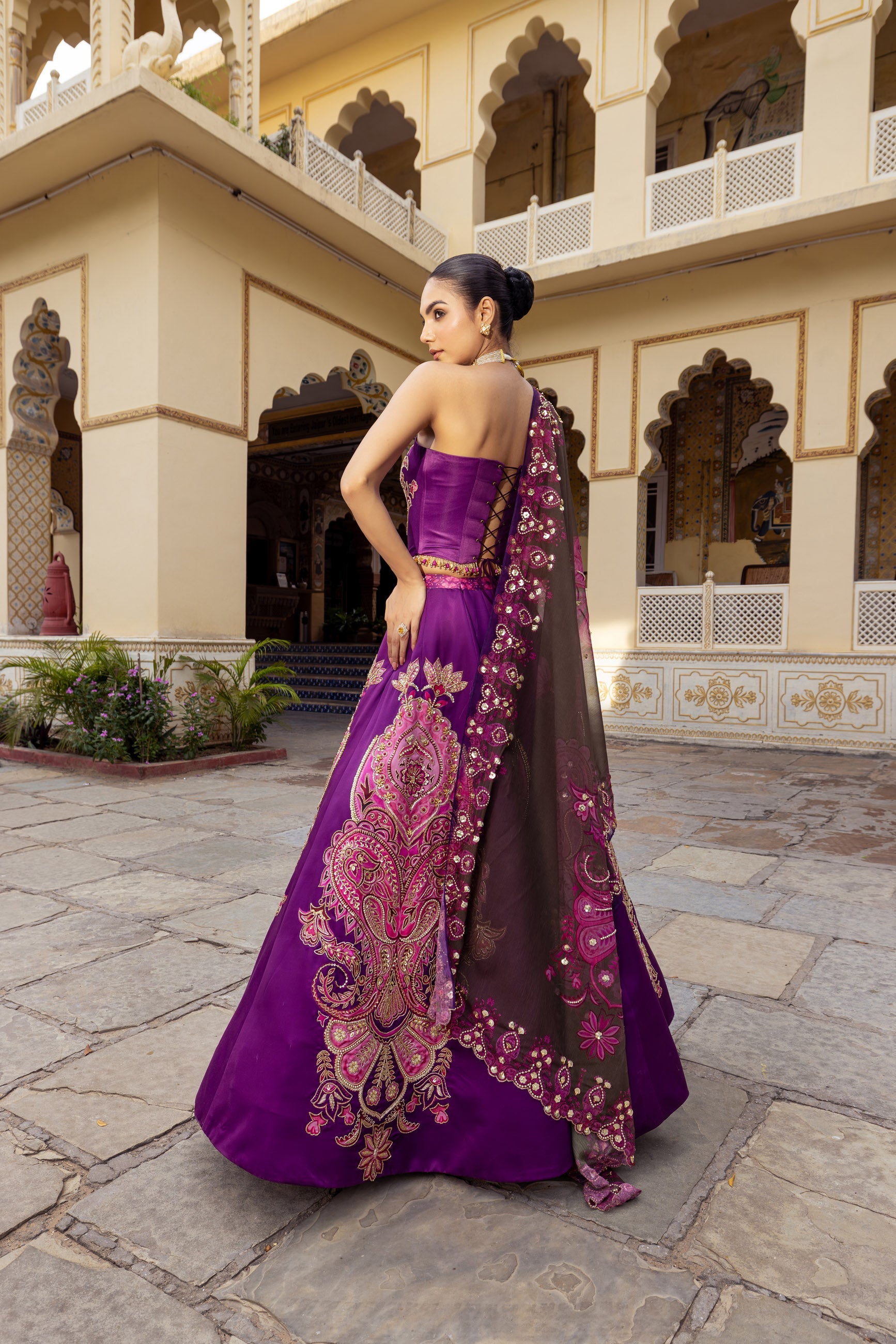 Kainat Paisley Lehenga