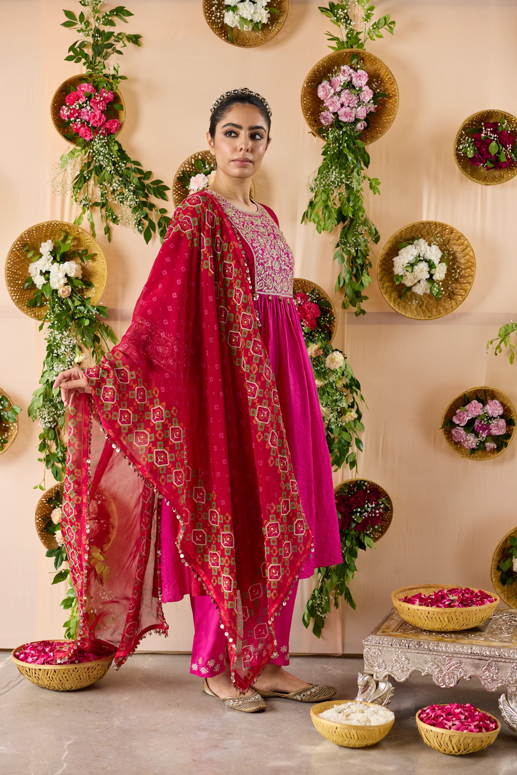 Tasveer Color Block Kurta Set