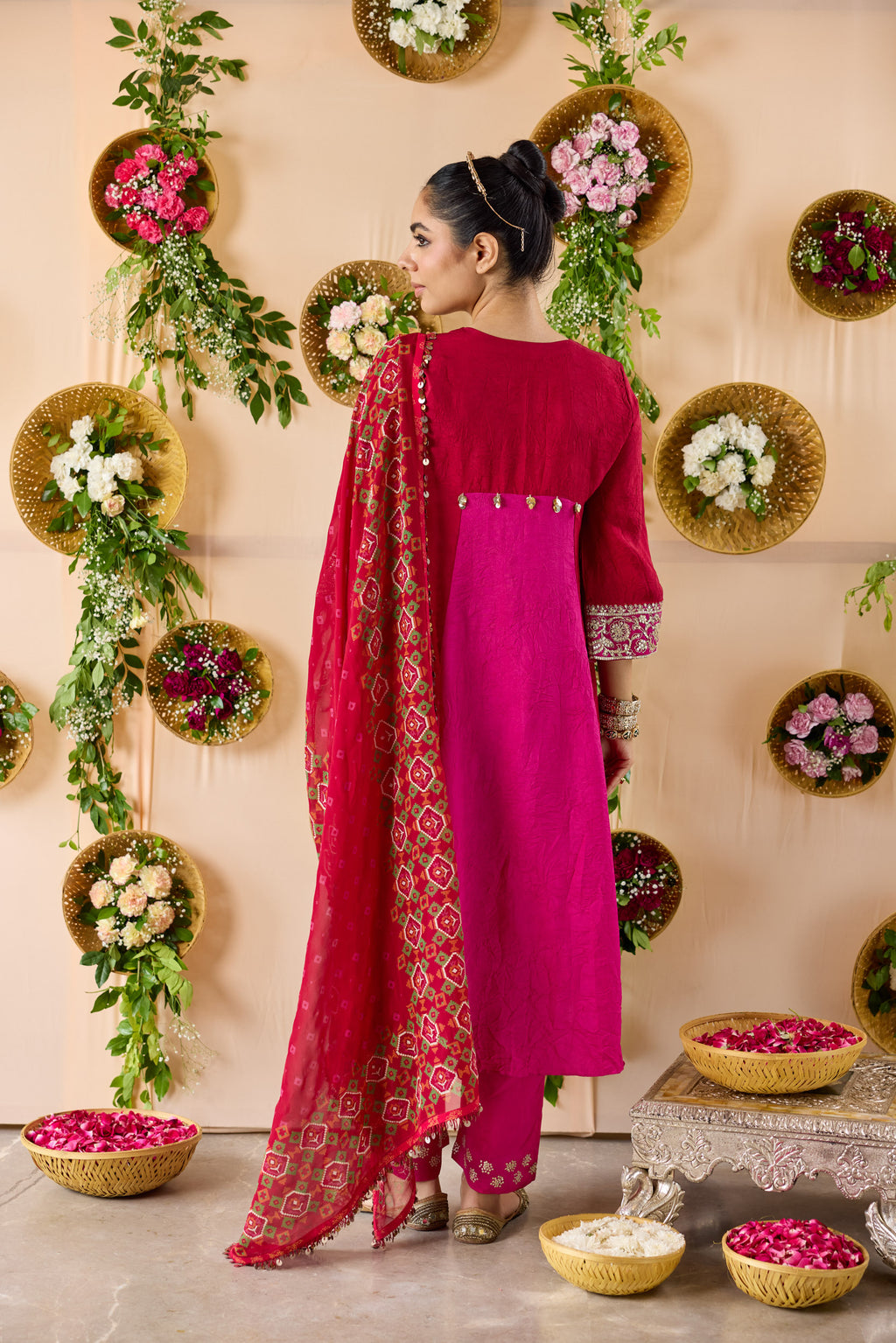 Tasveer Color Block Kurta Set