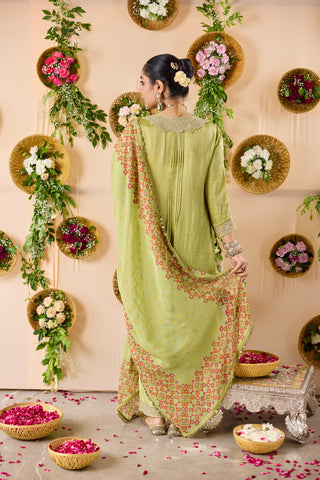 Hariyali Pintuck Set