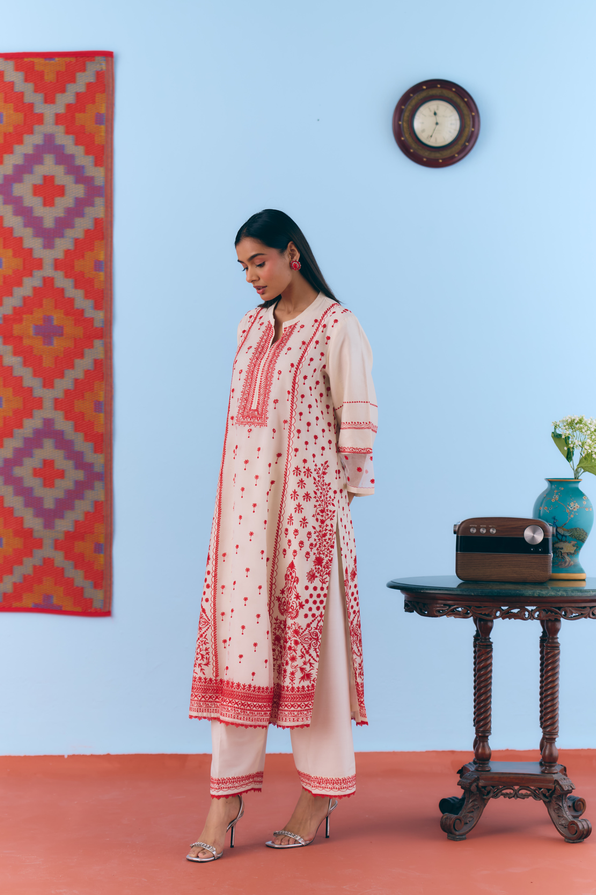 Laal Phulkari Kurta Set