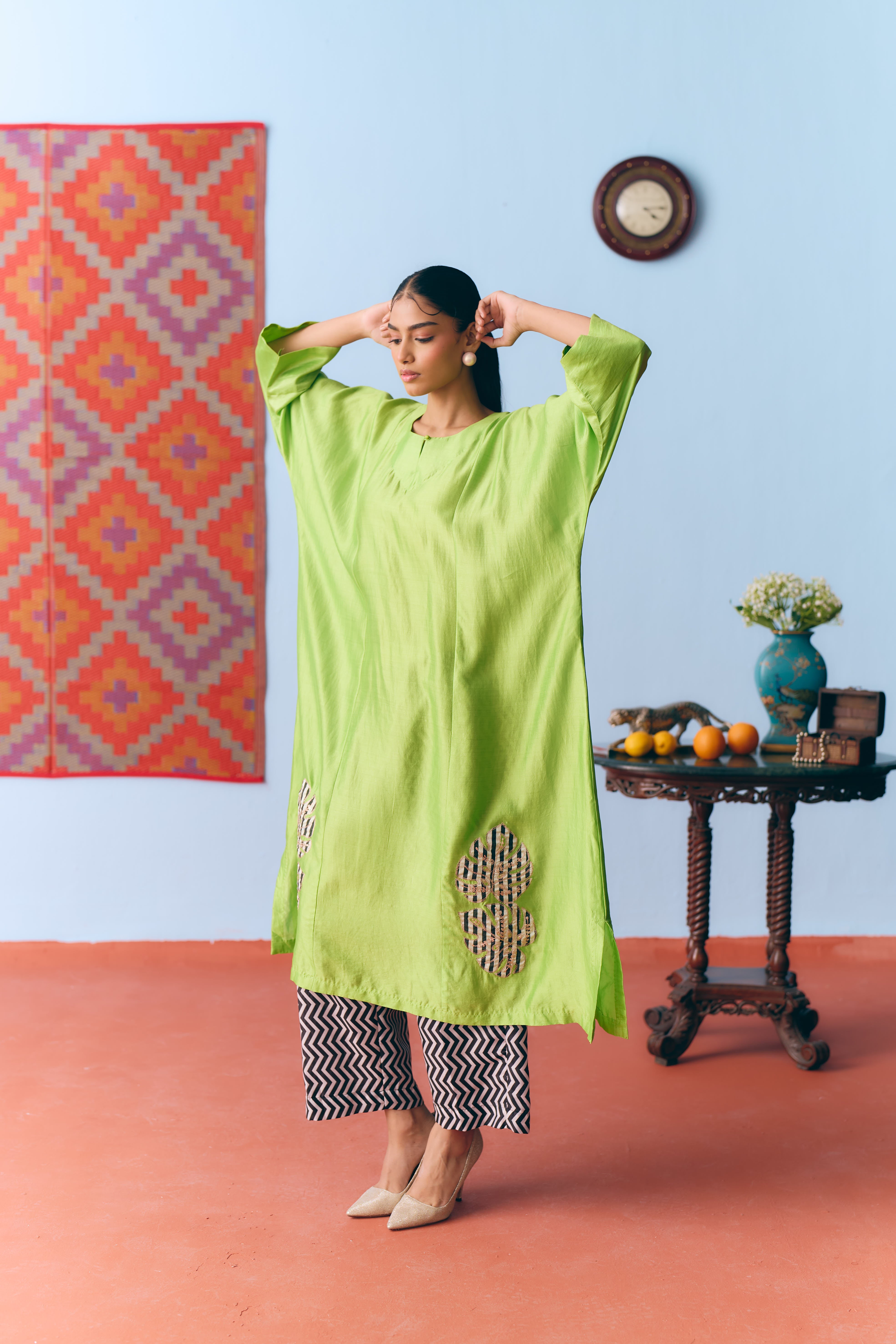 Tota Katab Kurta Set Secondary image