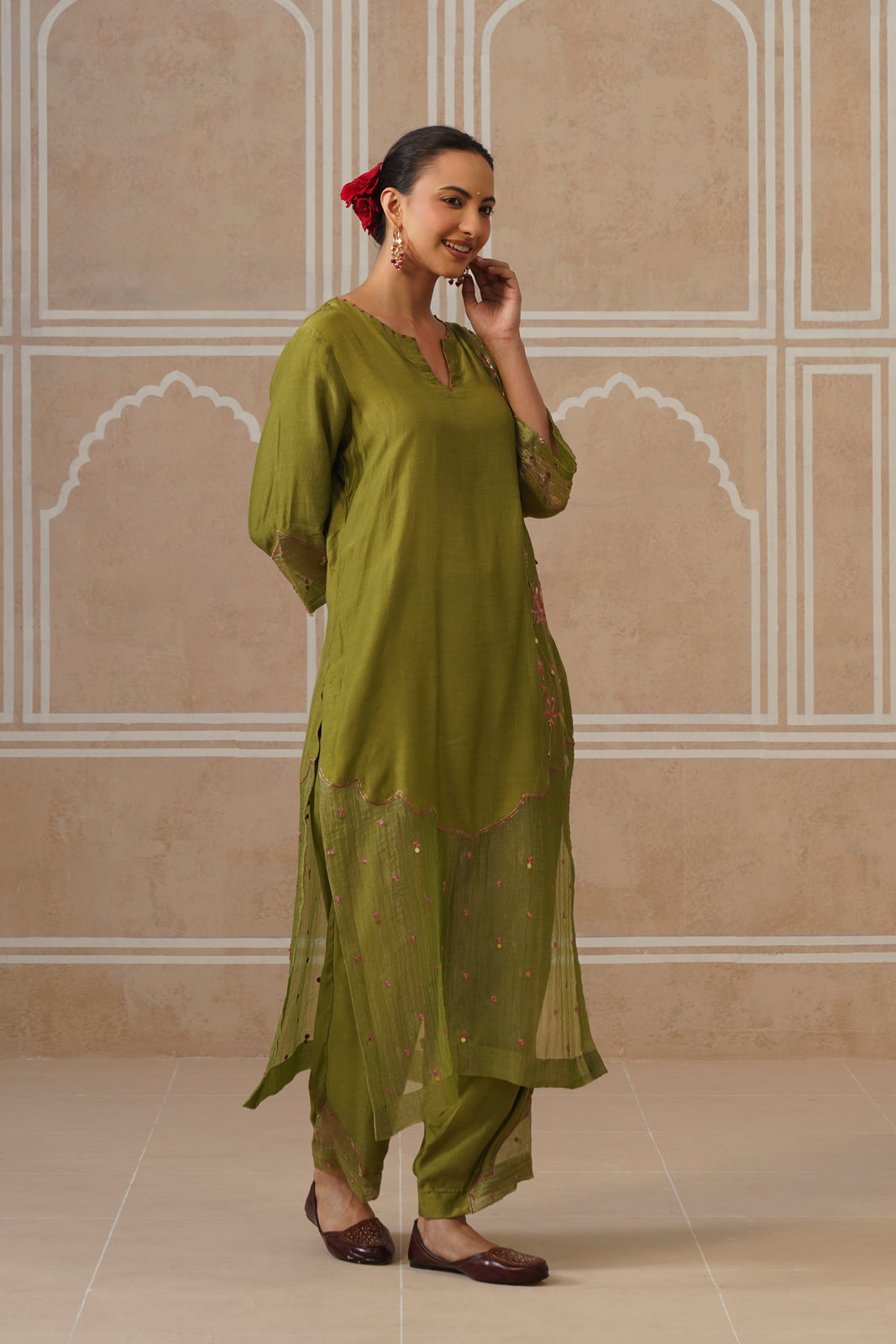 Mihika Olive Green Temple Scallop Kurta Set Main image