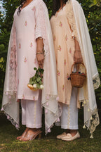 Budding Love Kurta Set