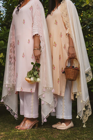 Budding Love Kurta Set