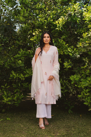 Budding Love Kurta Set