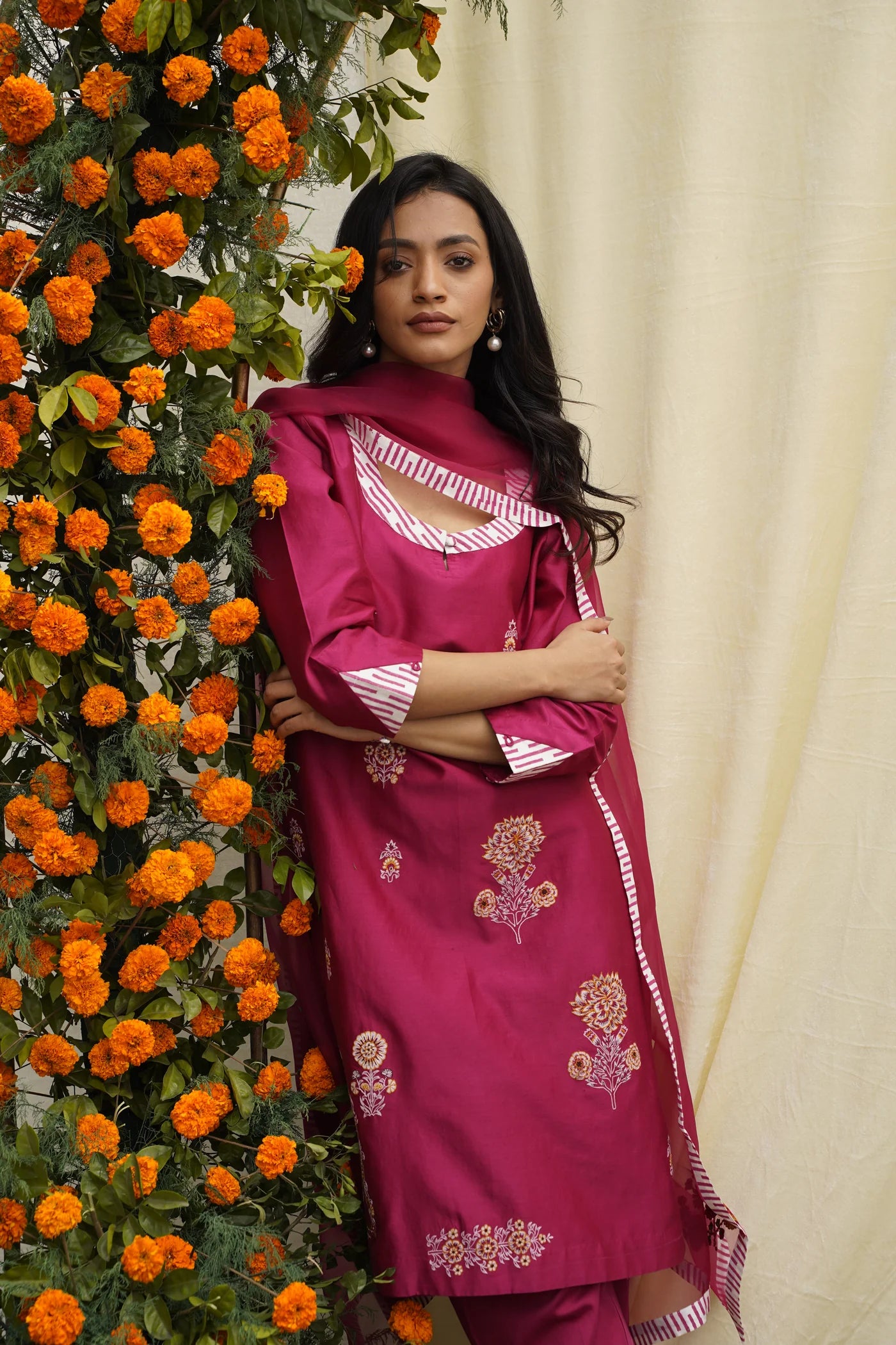 Maroon Thread Embroidered Kurta Set Main image