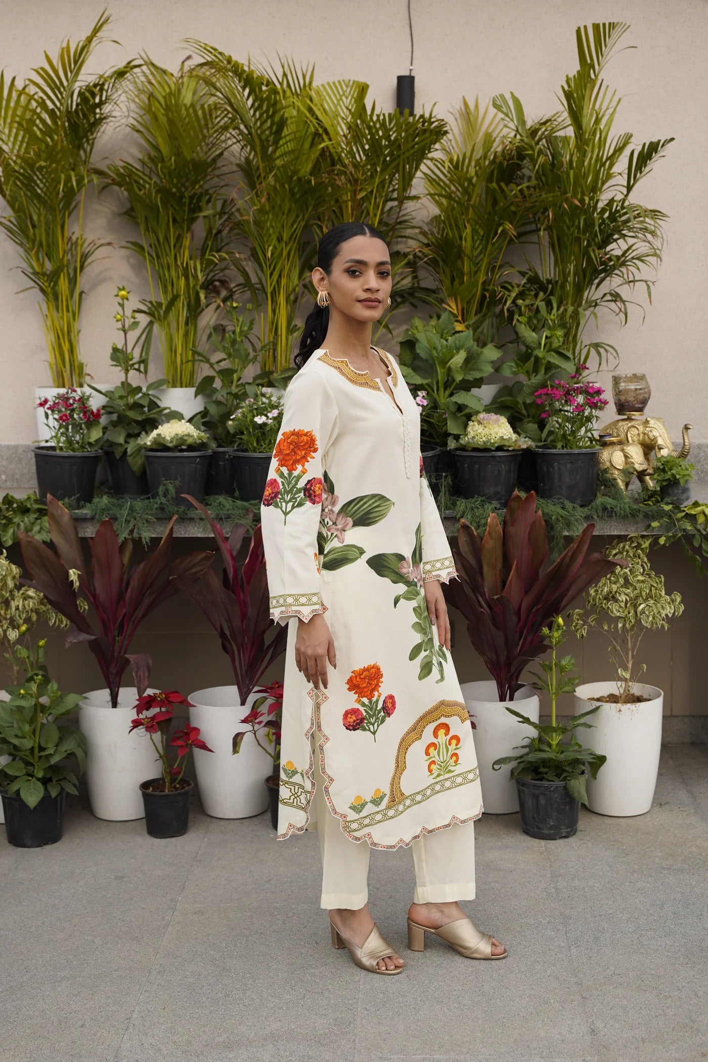 Ivory Printed & Lace Detailed Kurta Set