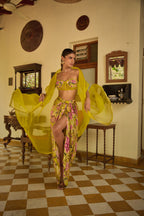 Anisha Sequence Cape Set