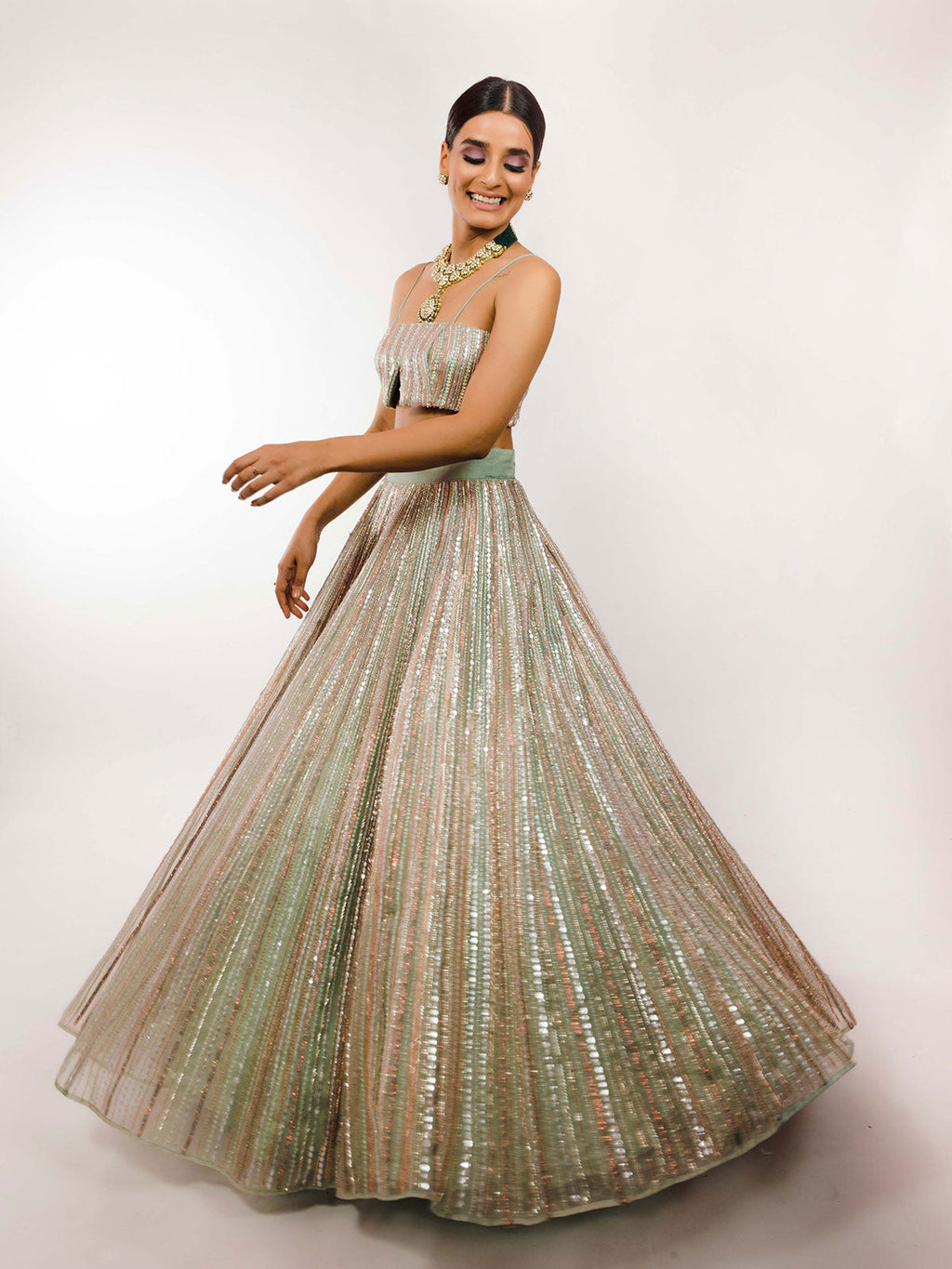 Aarini Lehenga