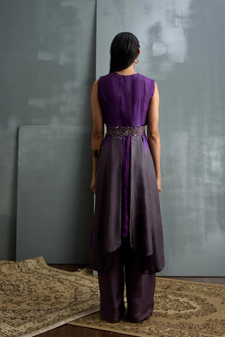 Panel Kurta With Belt