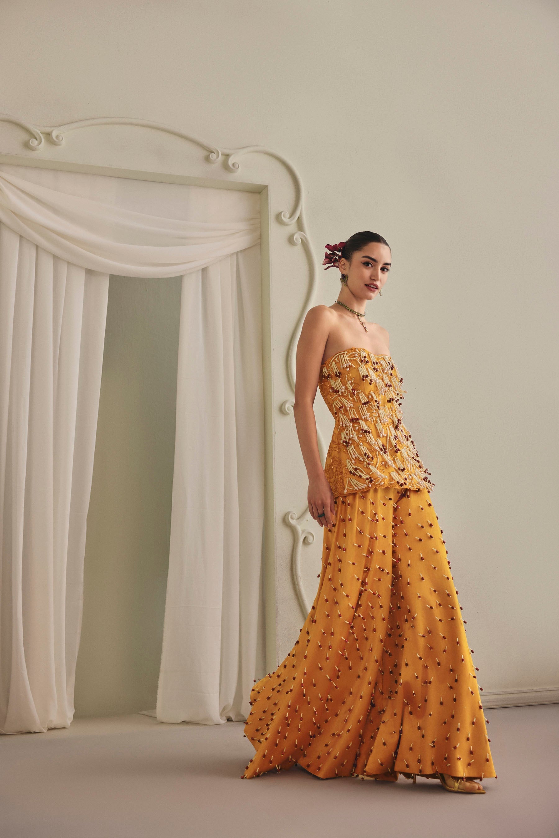 Auric Bloom Peplum Set Secondary image