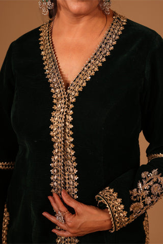 Emerald Green Velvet Kurta Set with Banarasi Brocade Pants
