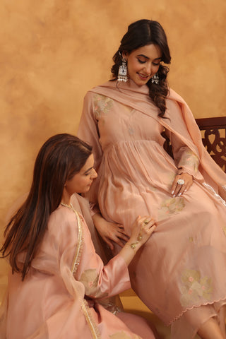 Rosy Embroidered Chanderi Suit Set