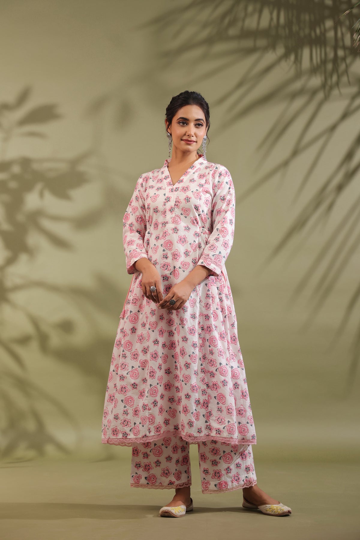 Rose Print Side Gathered With Tasseels Both Side A-line Cotton Suit Set