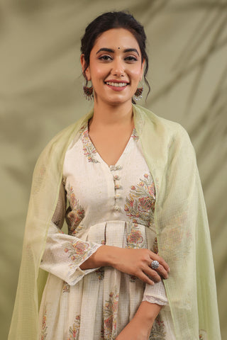 Box Pleated Kurta In Off White & Green Combination Suit Set Of 3