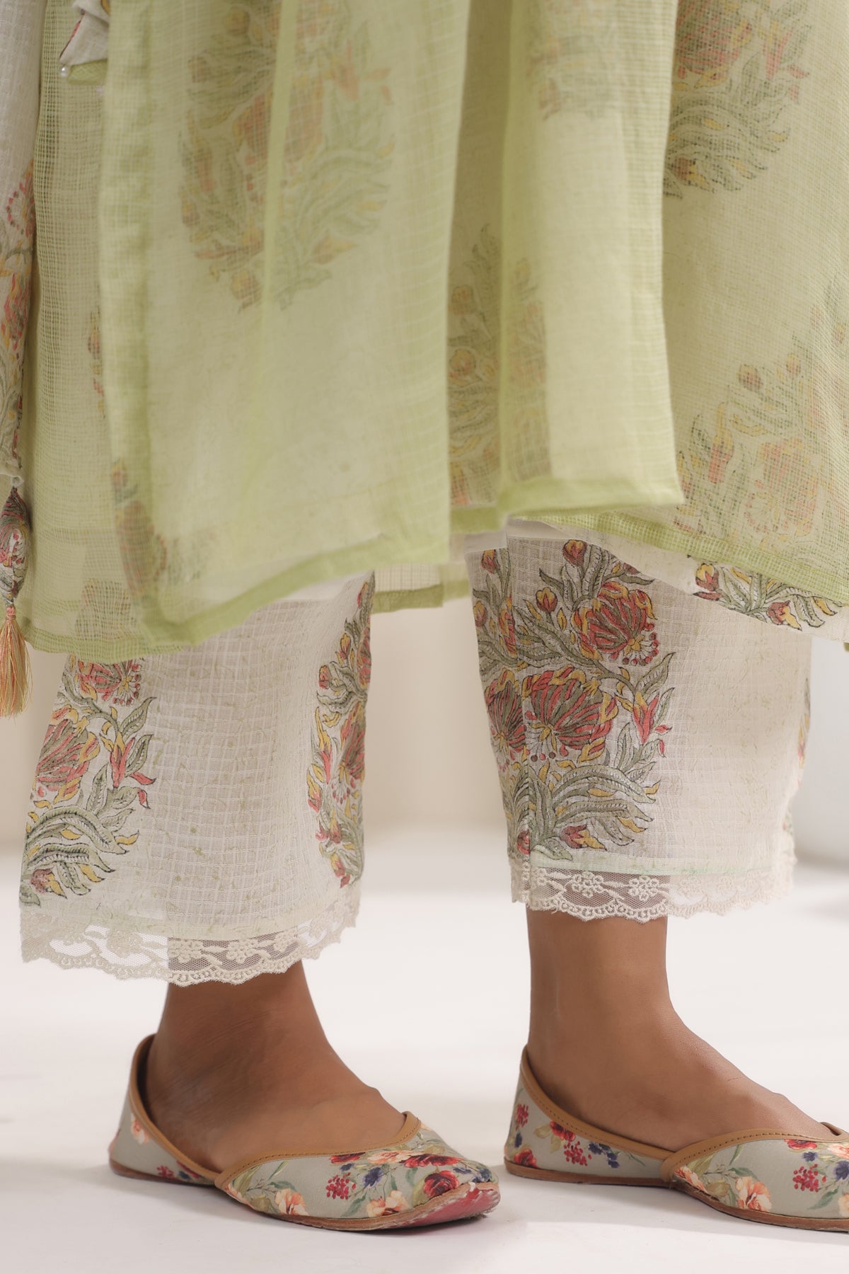 A- Line Kota Doria Kurta With Printed Slip/inner Suit Set Of 2