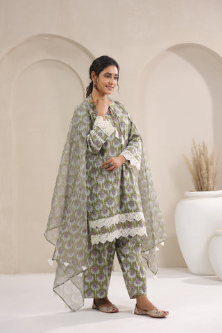 Hand Block Printed Cotton Straight Fit Suit Set Of 3