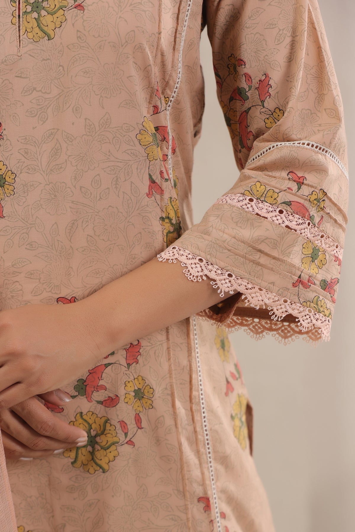 Hand Block, Printed Cotton Beige Suit Set 3