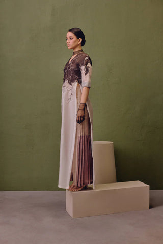 Colour Block Kurta With Pleated Trouser