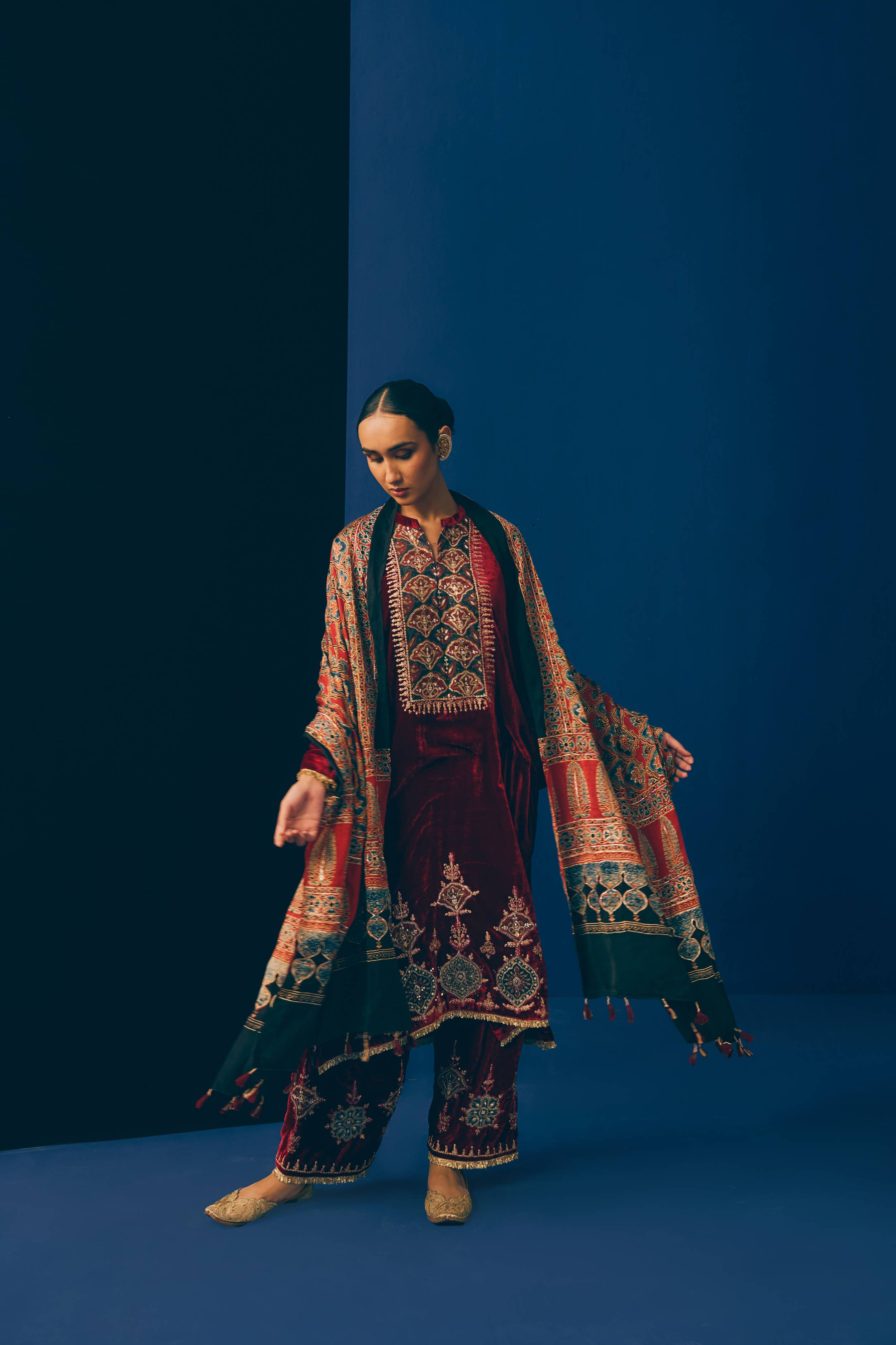 Rouge Basalte Kurta Set