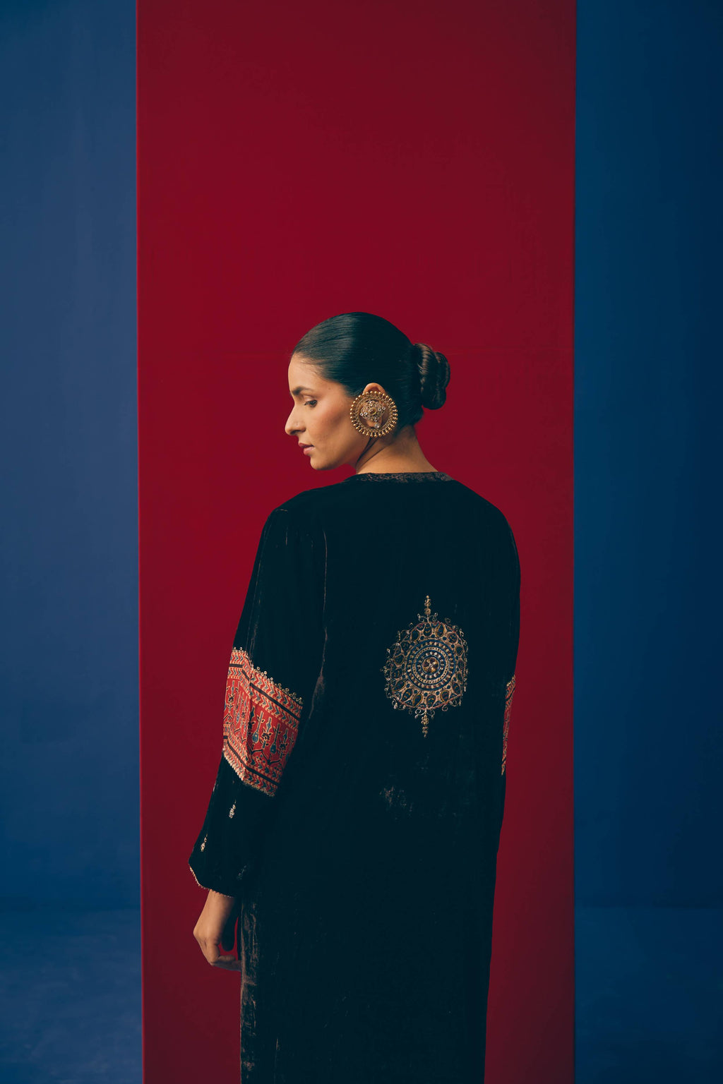 Brown Zardozi Velvet Suit